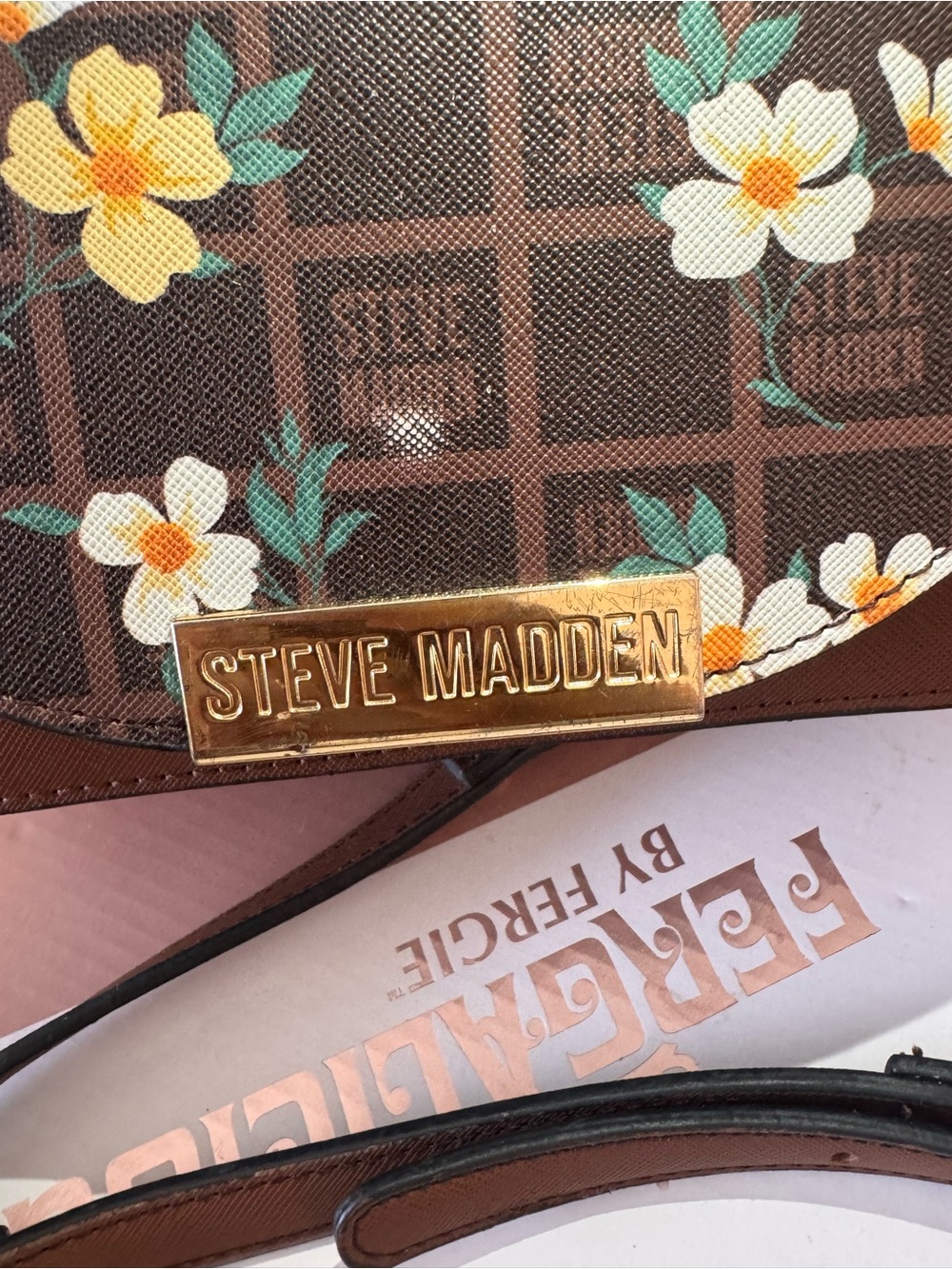 Steve Madden Brown Floral Crossbody with Gold Chain - Picture 2 of 4